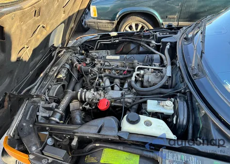 1988 Saab 900 из США, поврежденный, VIN YS3AT76L3J7040435